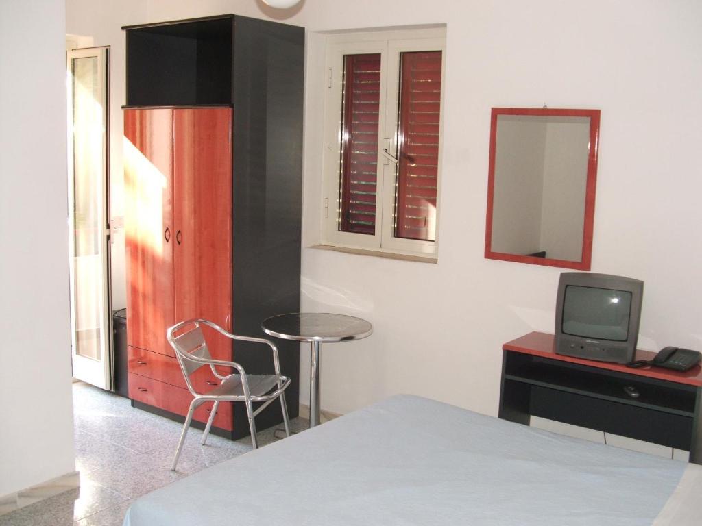Hotel Piccolo Paradiso Пескичи Номер фото